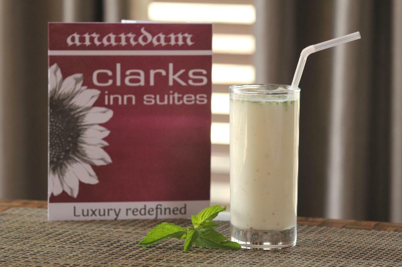 Anandam Clarks Inn Suites Вріндаван Екстер'єр фото